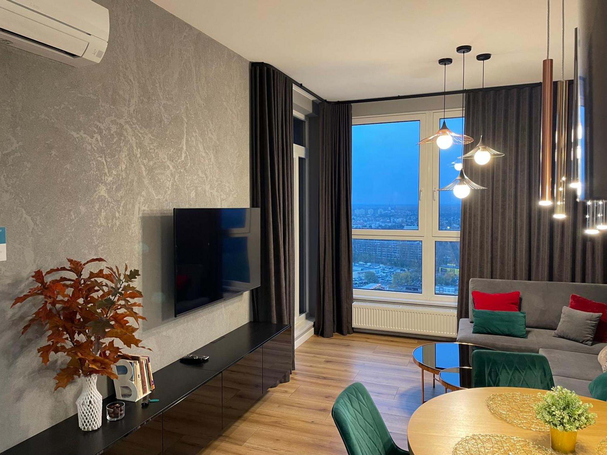 ורשה Praga 23Rd Floor High-Class Apartment מראה חיצוני תמונה